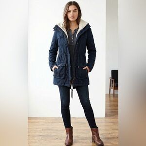 Abercrombie & Fitch Dark Blue Coat with Cream Lining